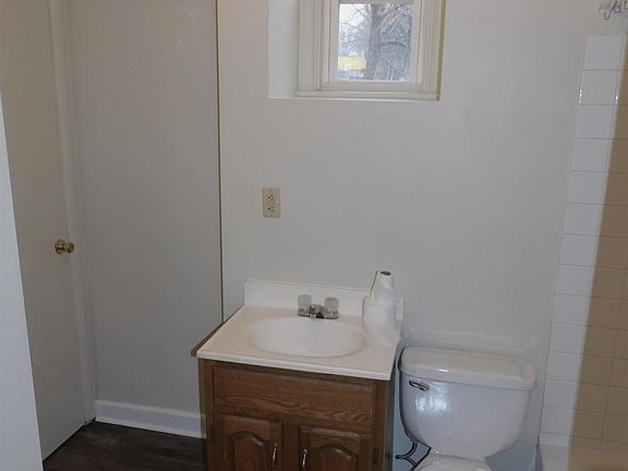 3rd image of 971 Elberon Ave