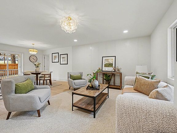 4th image of 1208 Willowdale Dr