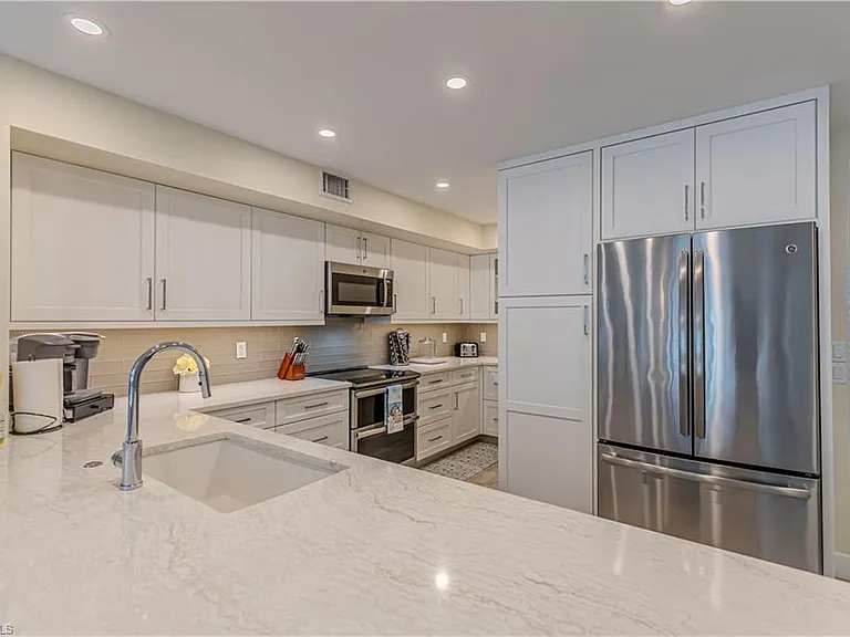 833 Meadowland Dr #14-3 — Photo 9