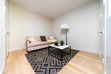 Rented by Platinum Properties