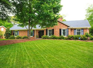 4925 Charmapeg Ave, Charlotte, NC 28211