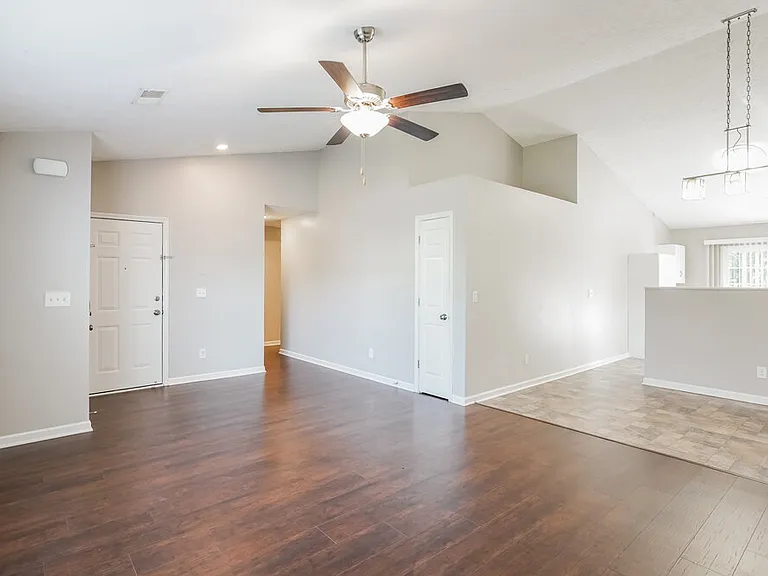 3260 Cain Harbor Dr — Photo 4