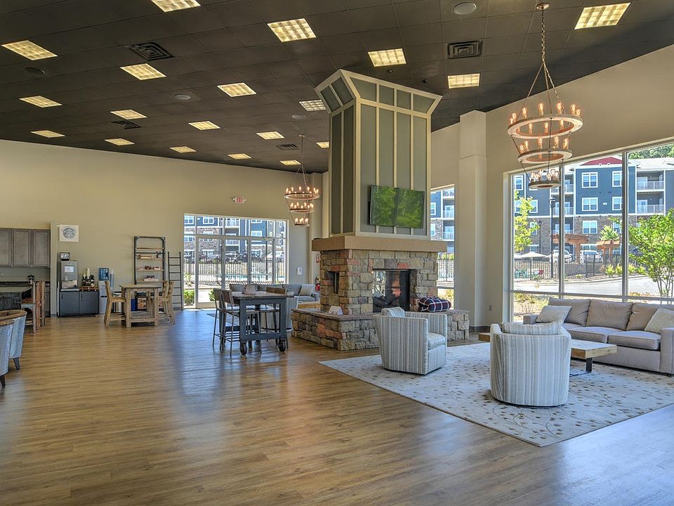 10 Newbridge Apartments 10 Newbridge Pkwy Asheville NC Zillow