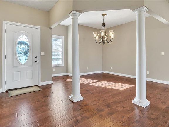 3rd image of 8801 Hartwell Dr
