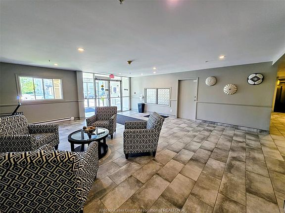 4th image of 1655 Grand Marais Rd E #113