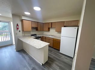 161 Cedar Ave #21, Ravenna, OH 44266