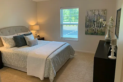 Olmsted Falls Senior Apartments Photo 1