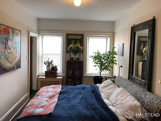 Rented by Halstead Real Estate | media 27