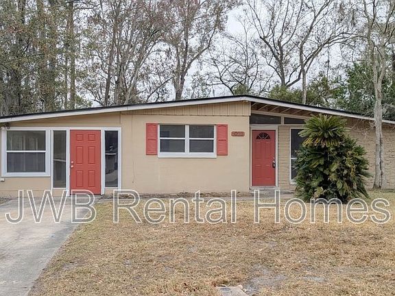 2nd image of 1023 Le Brun Dr