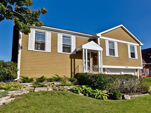 3rd image of 237 Alexandria Dr