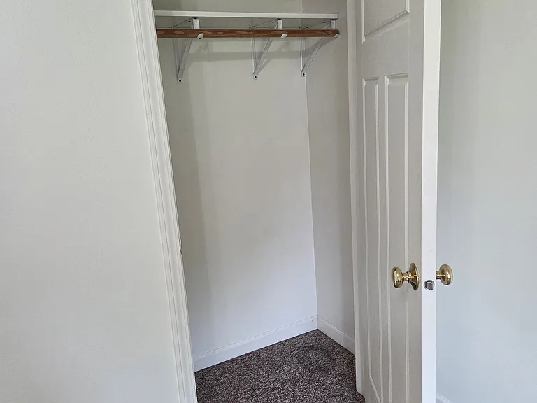 687 Camp St — Photo 21