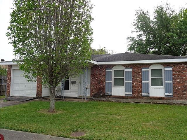 1st image of 621 Clinebrook Dr