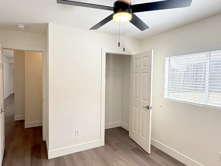 7905 Santa Catalina — Photo 12