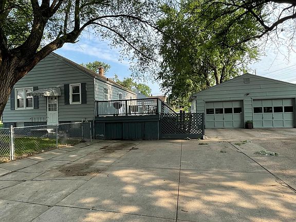 2nd image of 6055 S 36th Ave