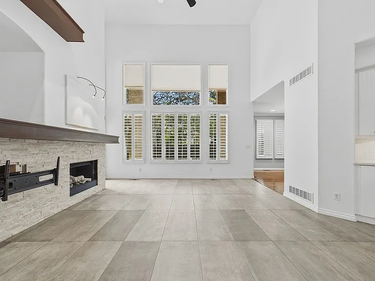 11672 E Berry Ave — Photo 40