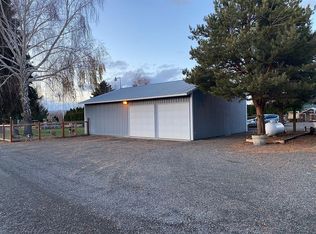 1182 E Selah Rd, Yakima, WA 98901