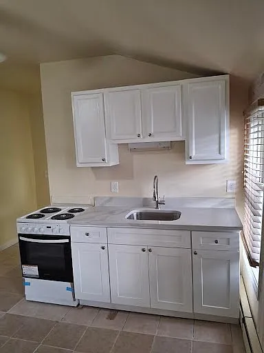 225 Monroe St #3 — Photo 7