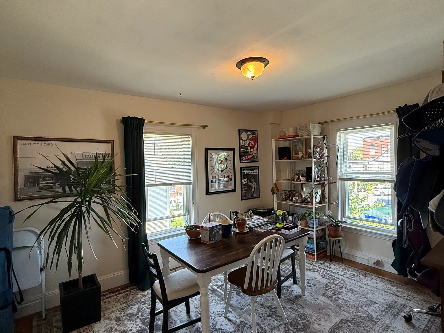 2 bed, 1000 sqft, $2,900 — Photo 4