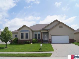 109 S 201st St, Elkhorn, NE 68022