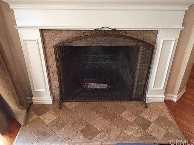1127 N Cordova St — Photo 9