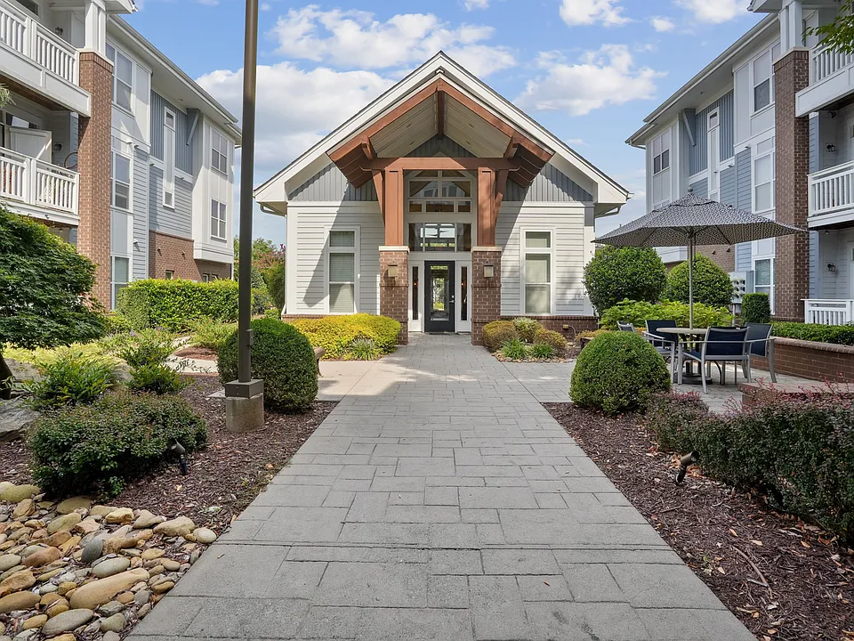 Greylyn Estates