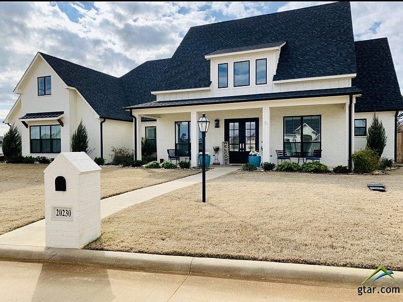 1st image of 20230 Deer Hollow Dr