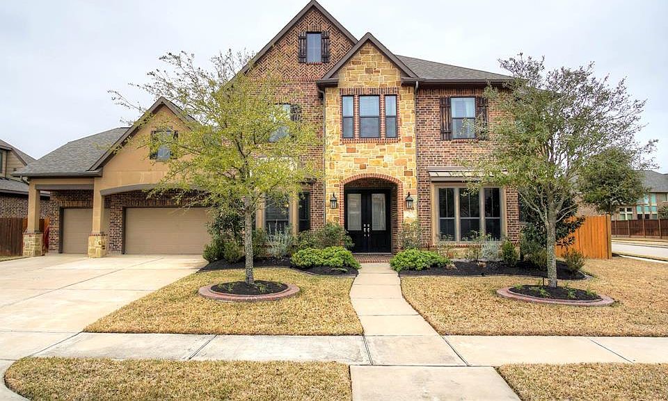 1st image of 26918 Wedgewater Crest Ln