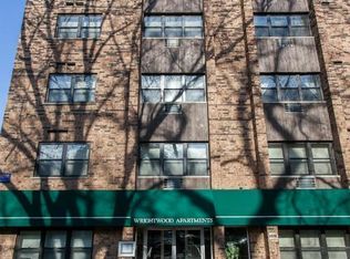 659 W Wrightwood Ave #510, Chicago, IL 60614