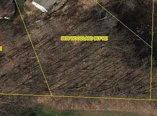 6838 Woodland Blf NE, Comstock Park, MI 49321