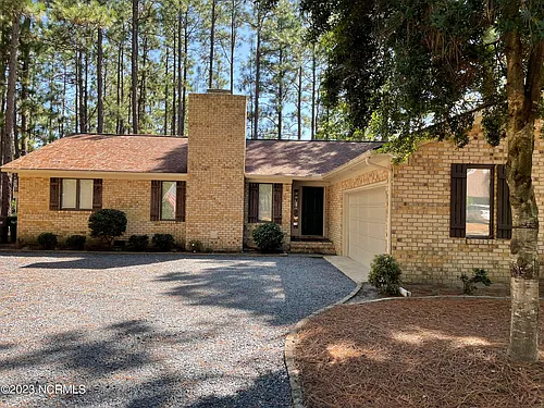 55 Salem Dr Photo 1