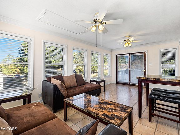 4th image of 7423 Northampton Blvd