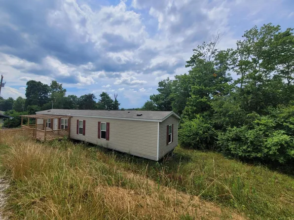 174 Morrow Ln, Stearns, KY 42647