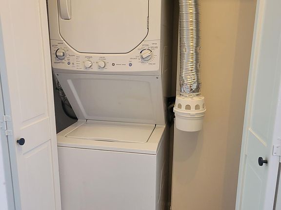 4th image of 78 Prospect Ave APT 2