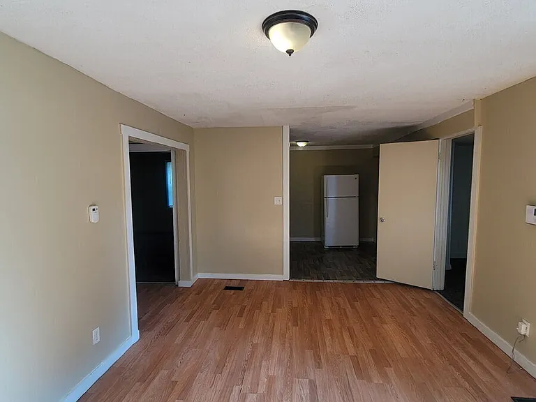 4130 W Vermont St — Photo 6