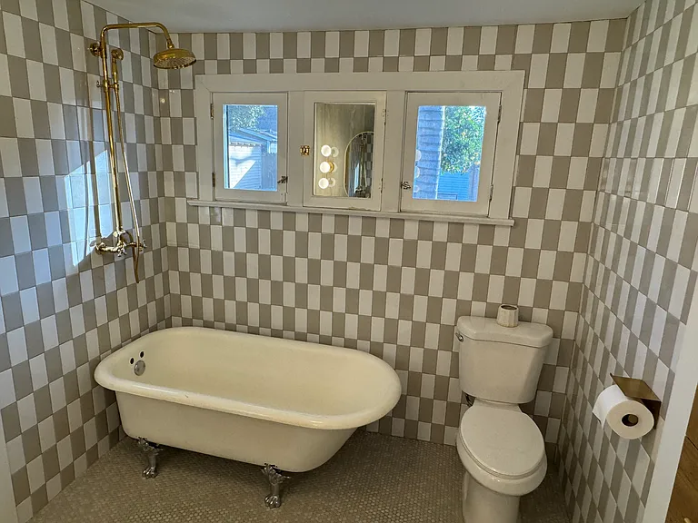 465 S Olive St — Photo 5