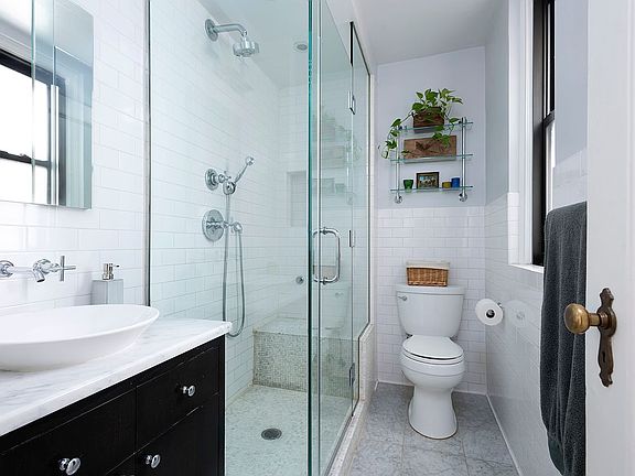 5th image of 308 E 79th St #9GH