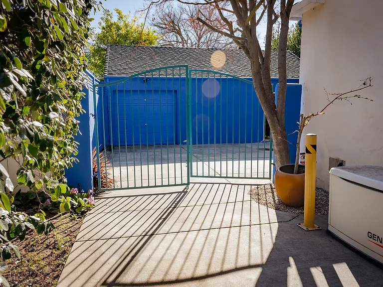 1530 7th Ave — Photo 5