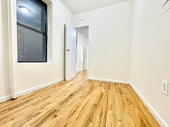 Rented by HOLTON REAL ESTATE INC.