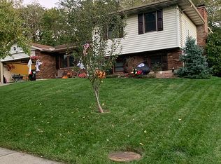 5680 Gilmore Dr, Fairfield, OH 45014