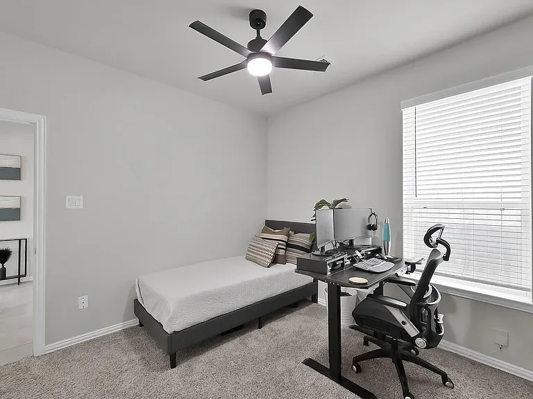 40558 Berylline Ln — Photo 13