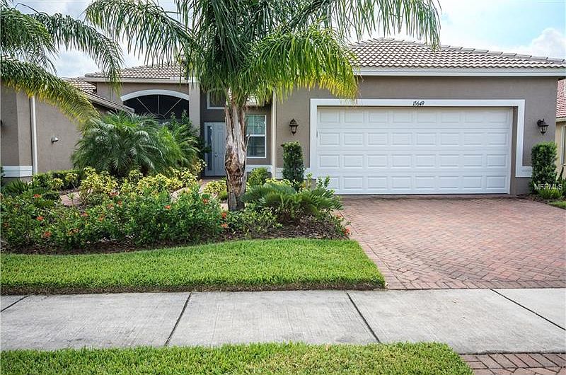 1st image of 15649 Aurora Lake Cir
