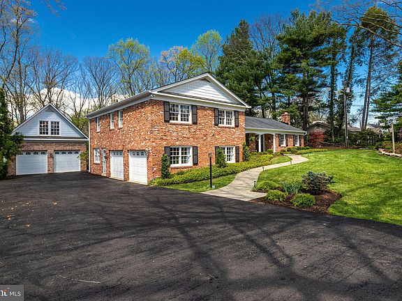 2nd image of 1224 Daleview Dr