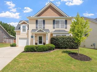 845 Bridlemine Dr, Fuquay Varina, NC 27526