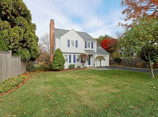 100 Overhill Rd, Fairfield, CT 06824