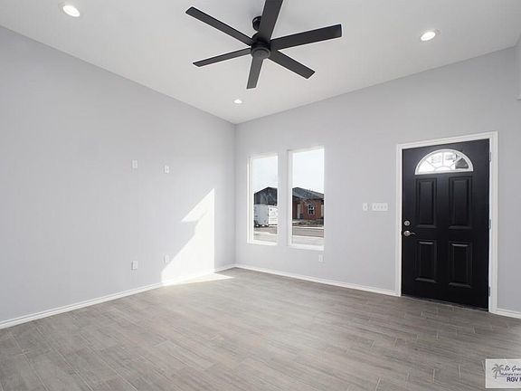2nd image of 4965 Alexa Rd