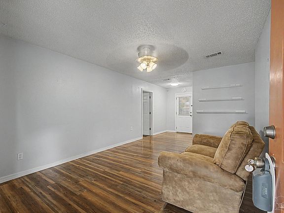 5th image of 6520 Skyline Dr