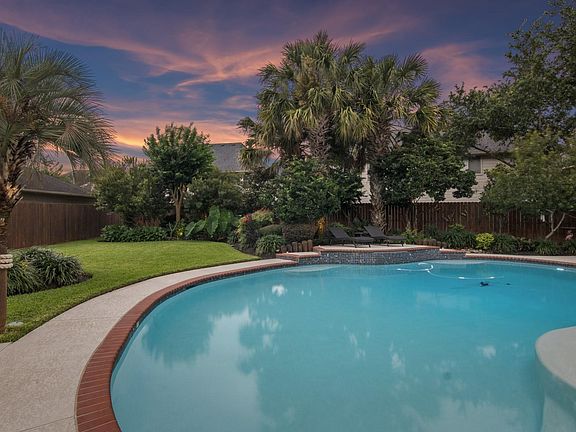 3rd image of 4222 Blue Water Ct