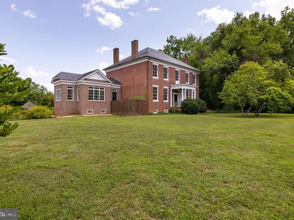 2426 Prospect Hill Ln, Fredericksburg, VA 22408