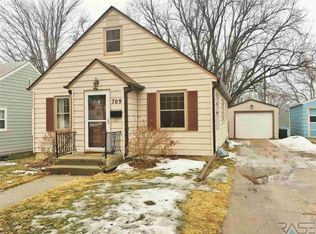 709 S West Ave, Sioux Falls, SD 57104
