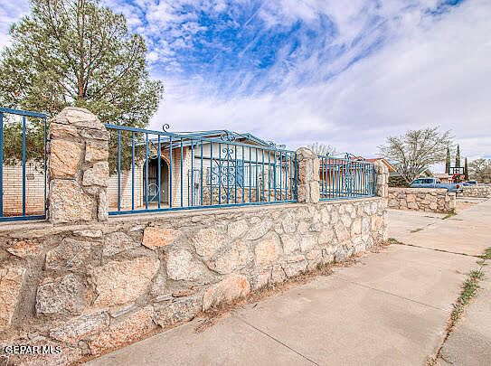 5th image of 10705 Levelland Pl
